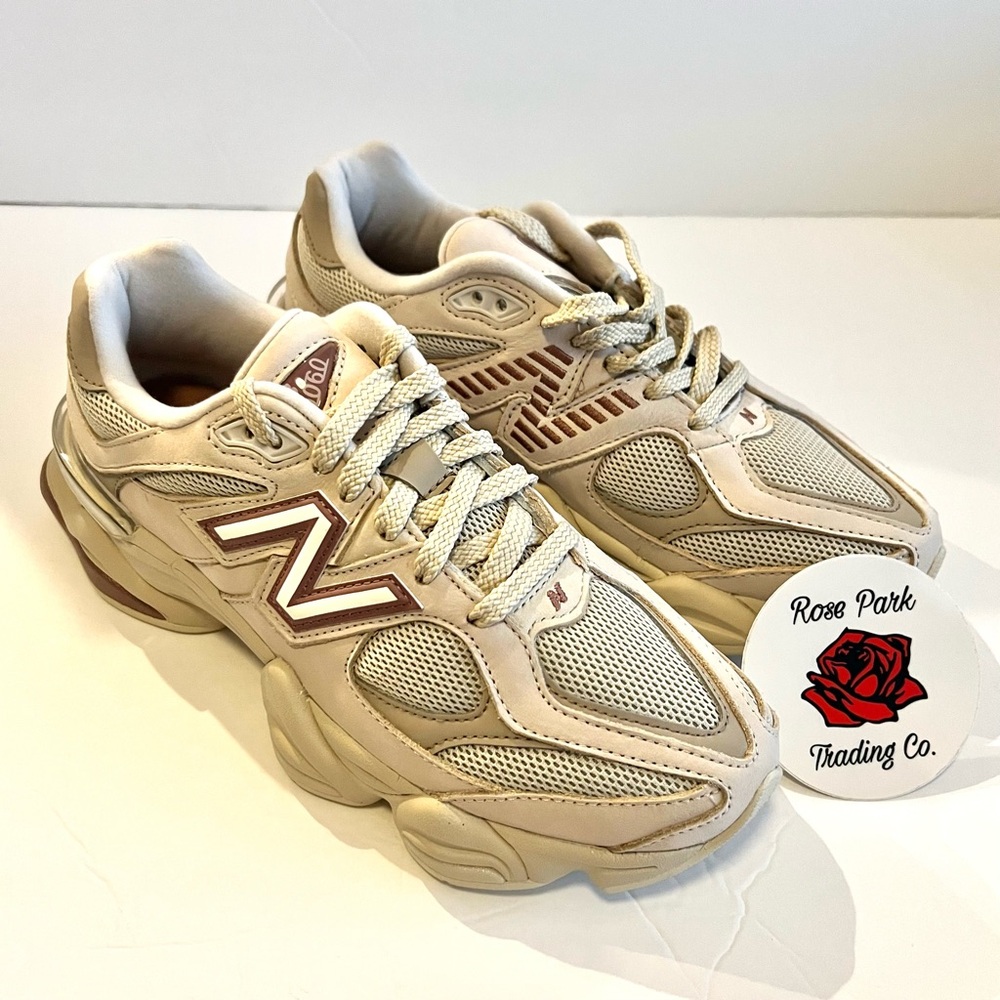NIB New Balance 9060 Bone/Sparrow